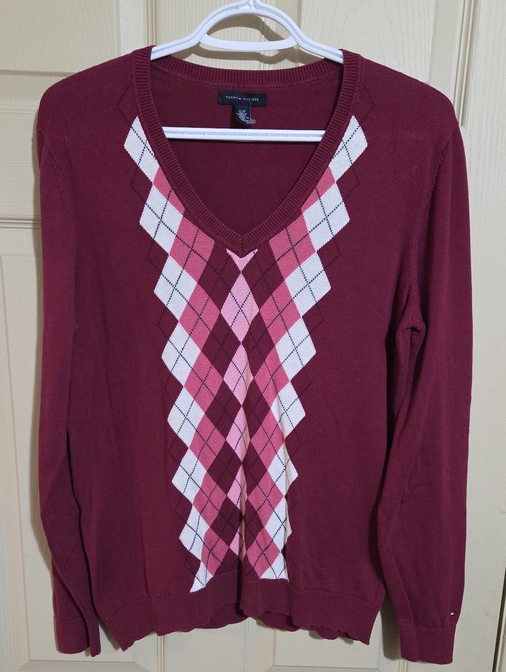Tommy Hilfiger Maroon V-Neck Argyle Pullover